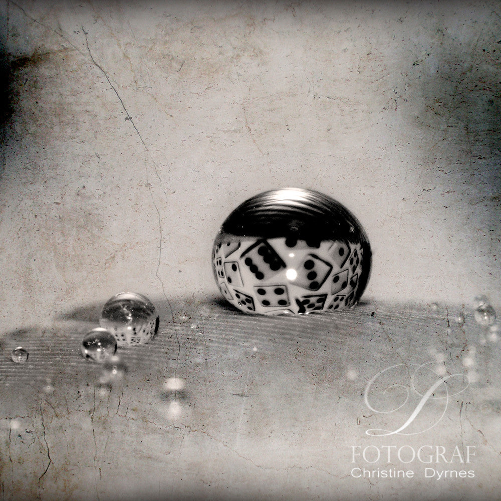 Artistic water drop - Cube 2 - Limited edition of  10 copies